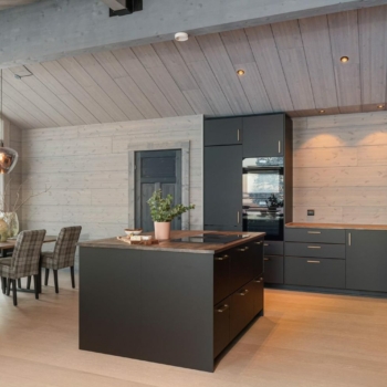 1-stav Eik Balder North Wood